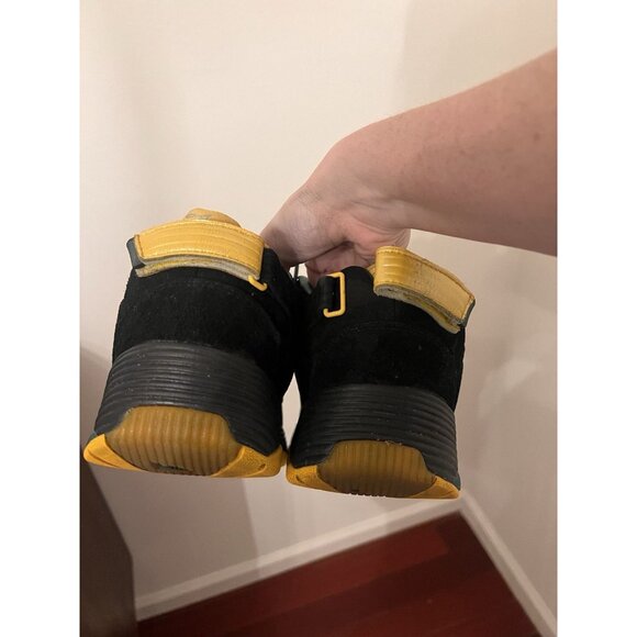 Reebok Answer V Bethel High School Size 10 Sneakers Shoes Green Black - Picture 4 of 6